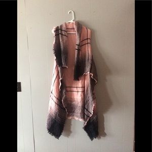 💜 5/$15 💜 Scarf sweater vest